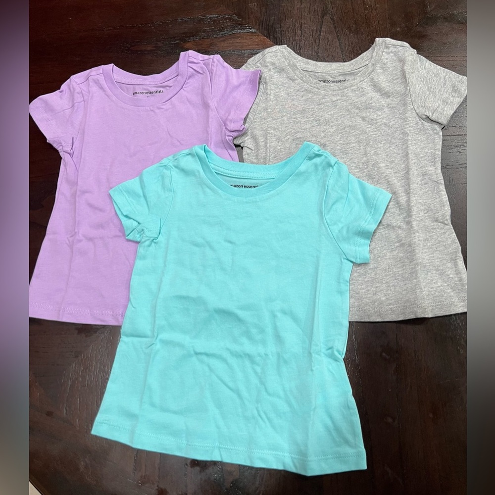 Girls Amazon essentials t-shirt bundle size (2T)